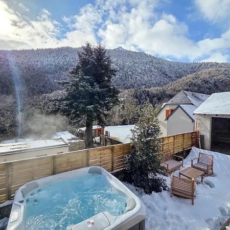 Ame Des Racines Jacuzzi & Sauna Le Sylvestre Aragnouet