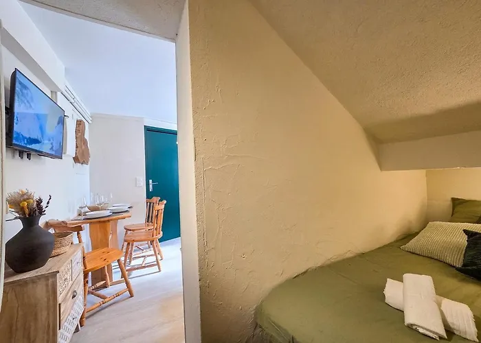 Ame Des Racines Jacuzzi&sauna Le Sylvestre