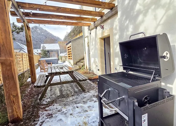 Ame Des Racines Jacuzzi&sauna Le Sylvestre Aragnouet